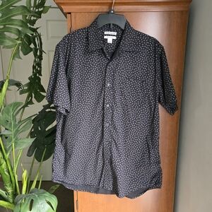 Men's Black and White Patterned Casual Shirt